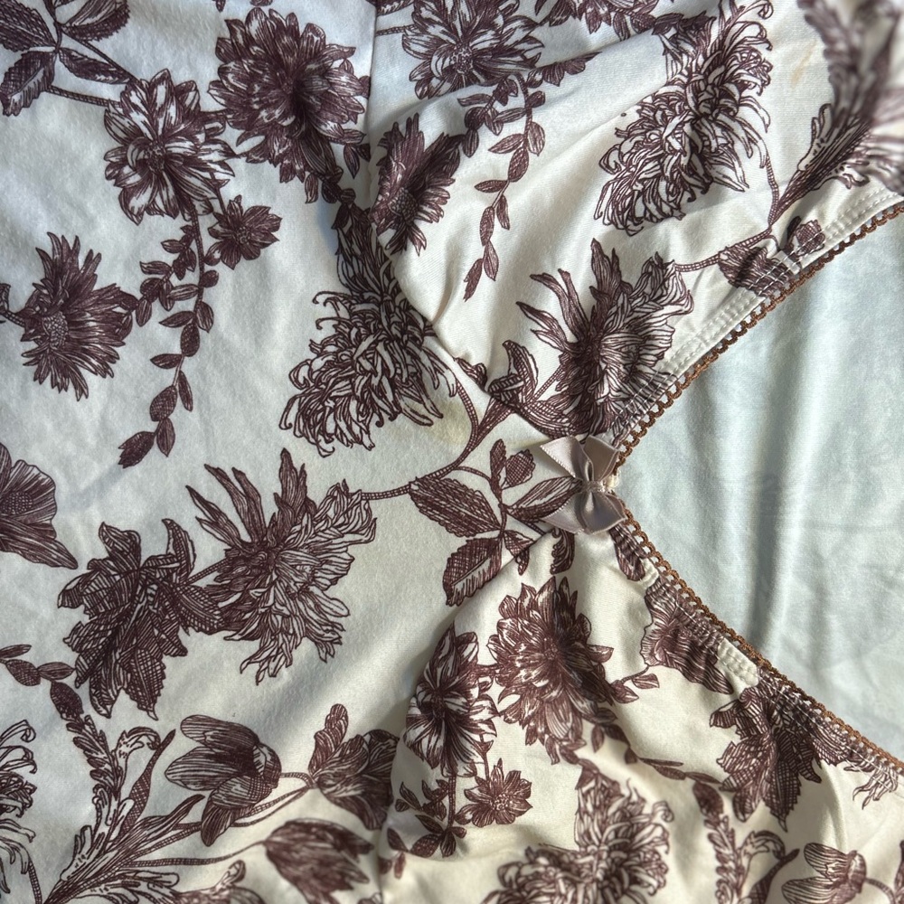 Size M cute shirt for day or night wear - Picture 6 of 6